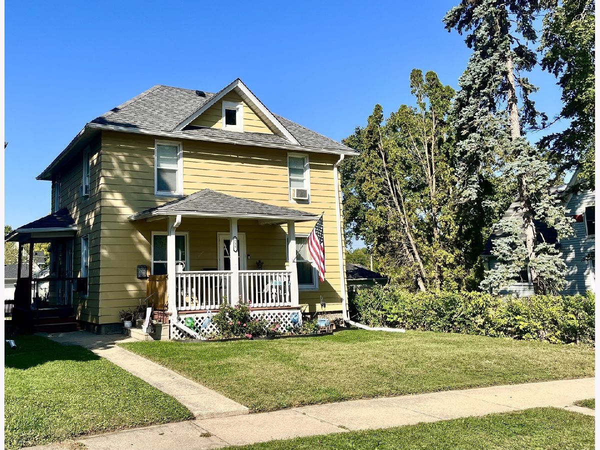 For Sale Dekalb Illinois, 715 Ellwood Avenue