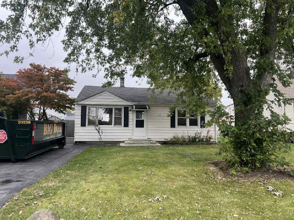 Rented Bridgeview Illinois, 7621 Odell