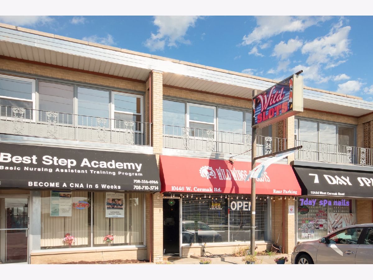  For Rent Westchester Illinois, 10448 Cermak