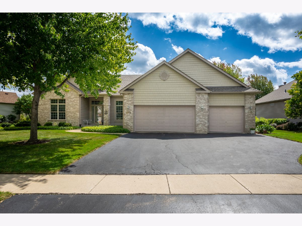For Sale Antioch Illinois, 870 Woodland Drive