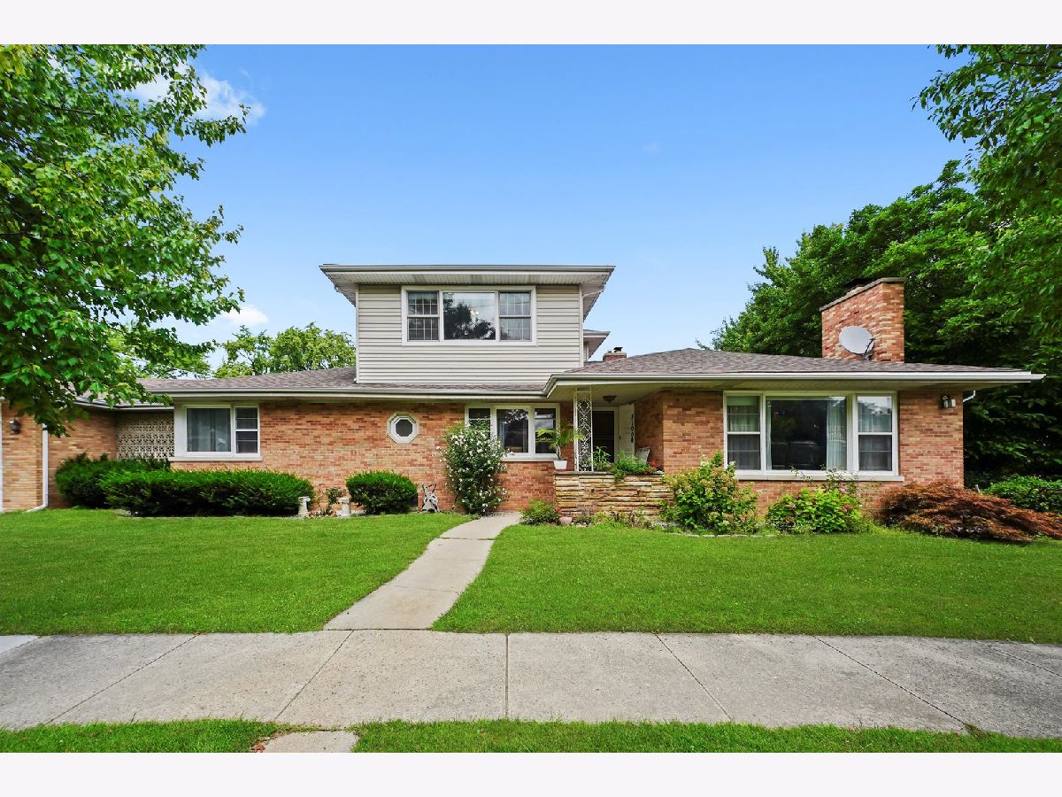 For Sale Skokie Illinois, 8100 Lowell Avenue