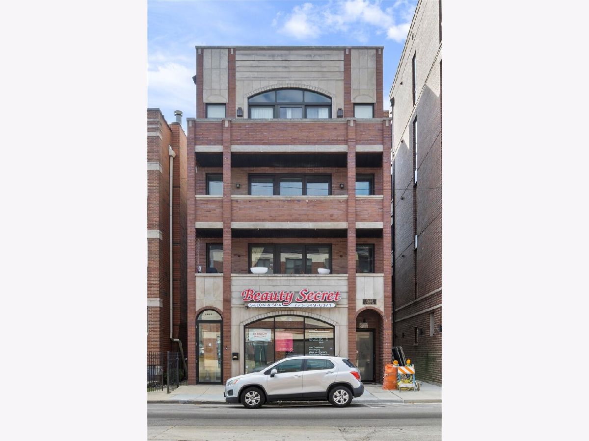  For Sale Chicago Illinois, 2463 Foster Avenue