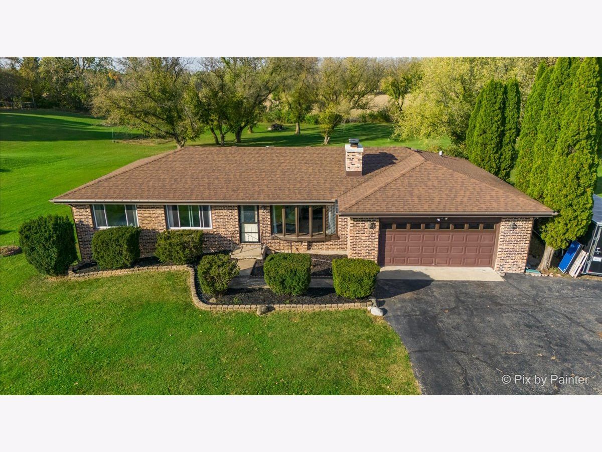 For Sale Marengo Illinois, 20876 Ridgeview Drive
