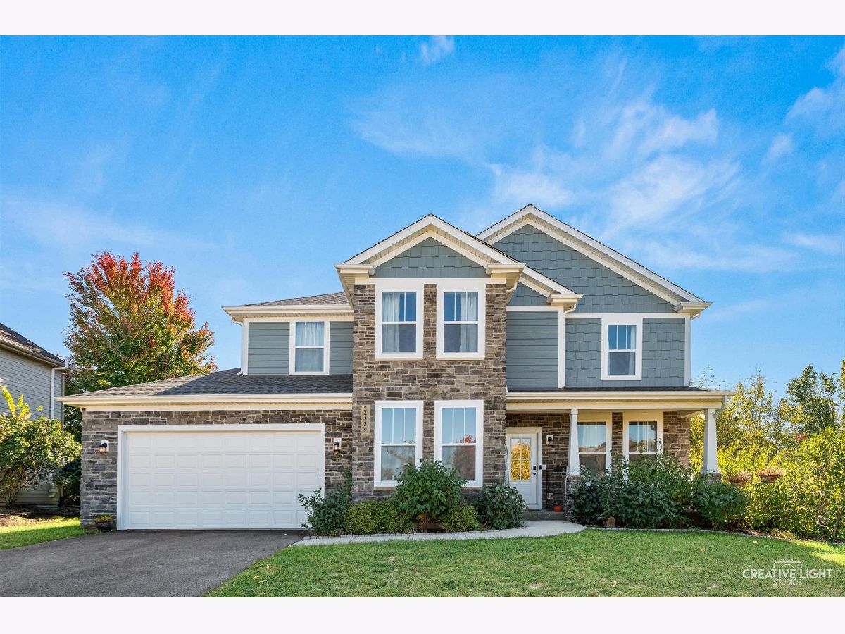 Homes For Sale River Crossing Shorewood Illinois, 24539 Bantry Drive