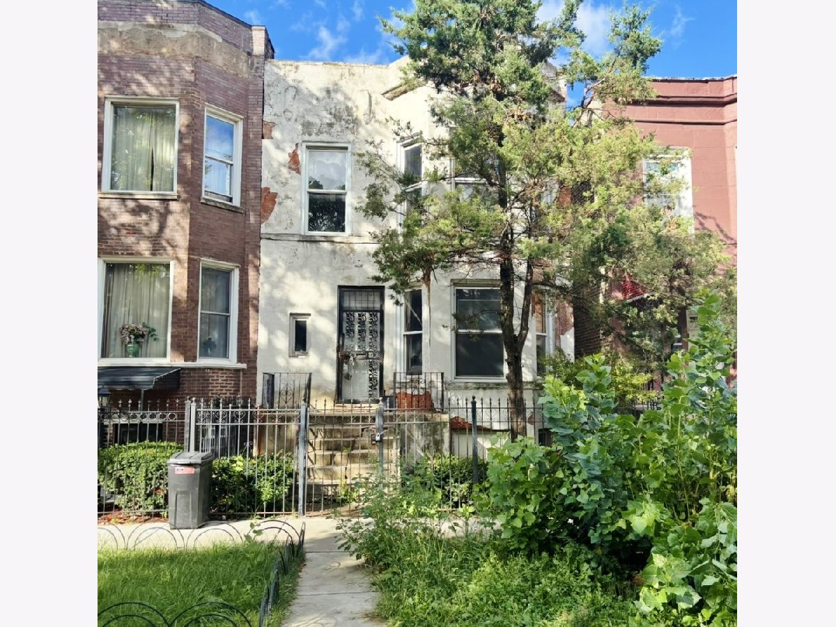  For Sale Chicago Illinois, 4018 Polk Street