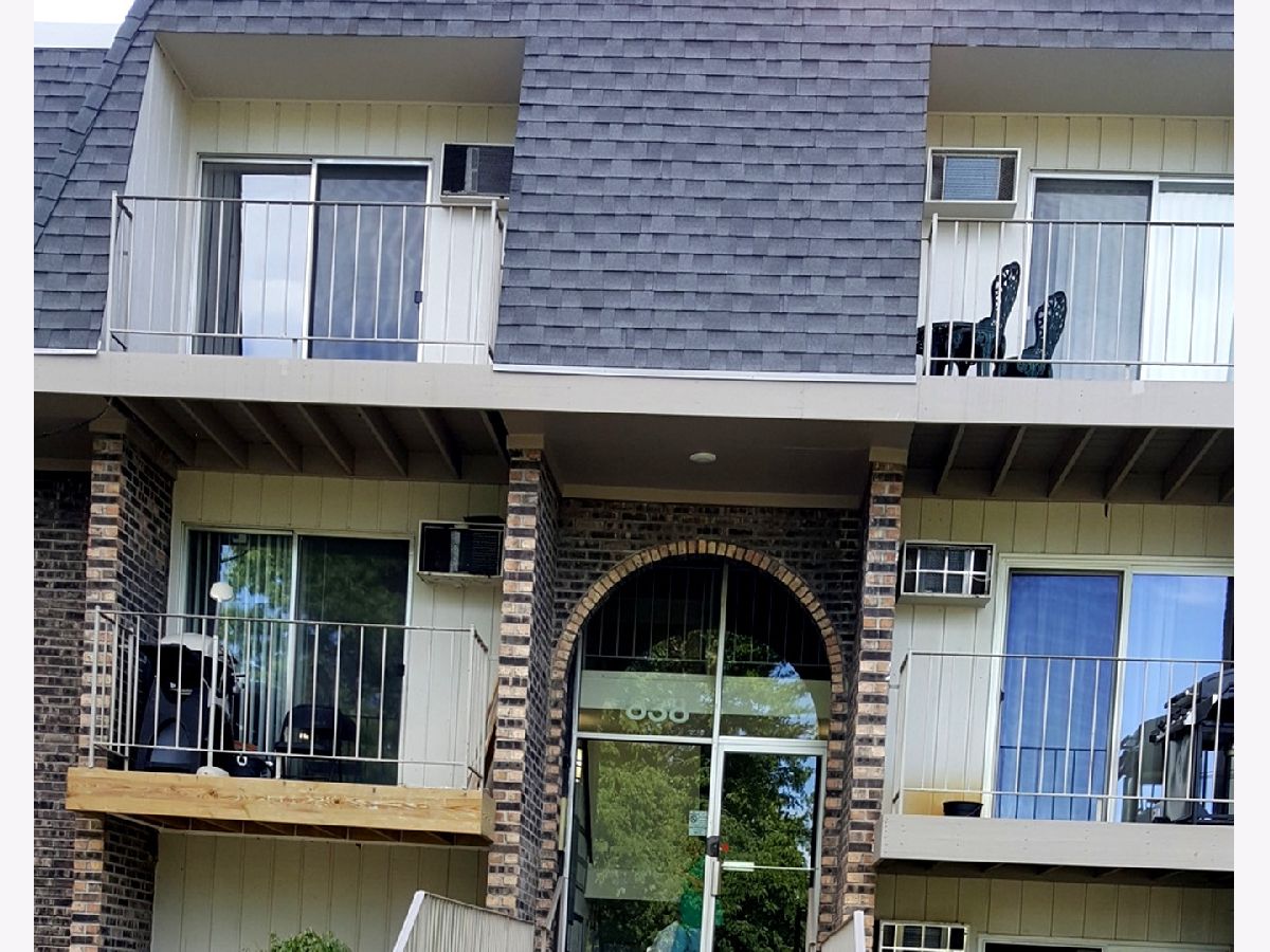  For Rent Prospect Heights Illinois, 838 Jonathon