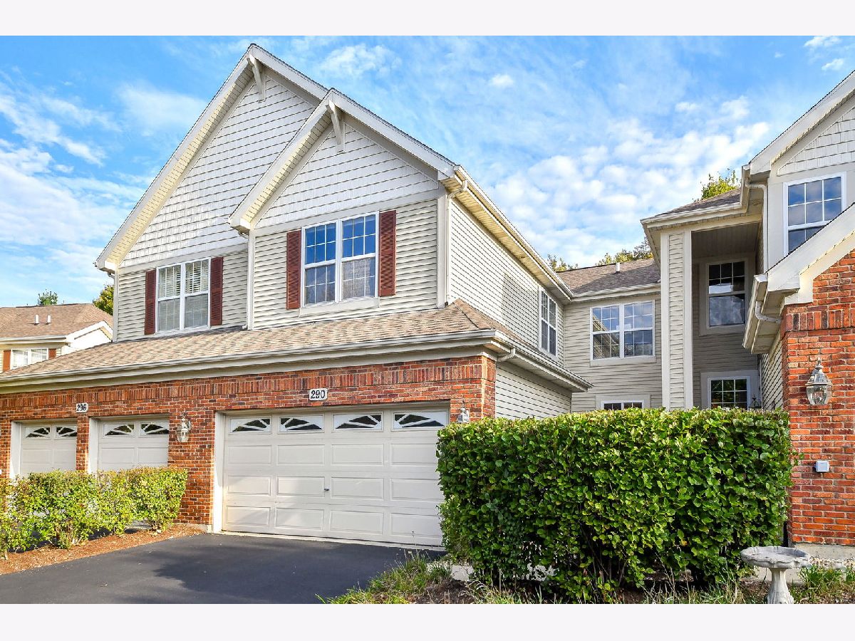  For Sale St Charles Illinois, 290 Remington Drive