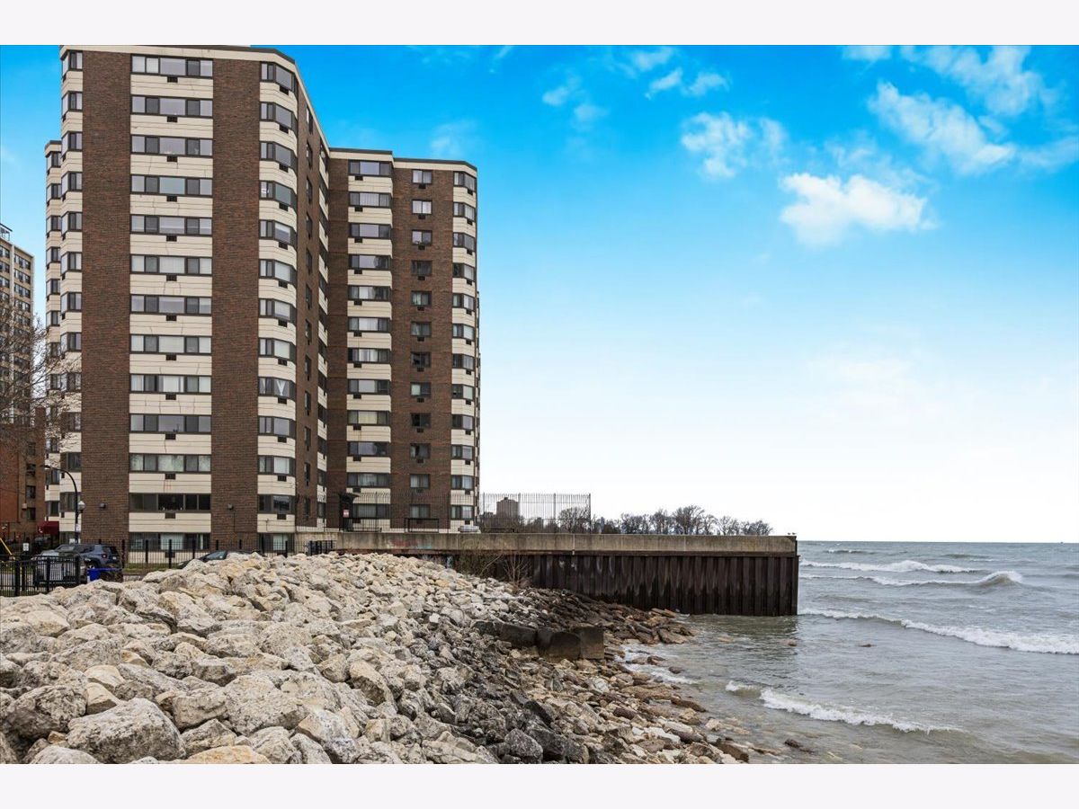 For Rent Chicago Illinois, 7337 South Shore