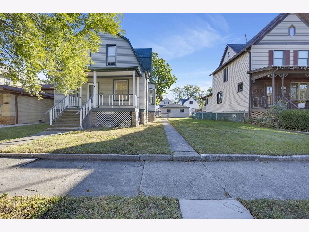 For Sale Chicago Illinois, 13331 Commercial Avenue