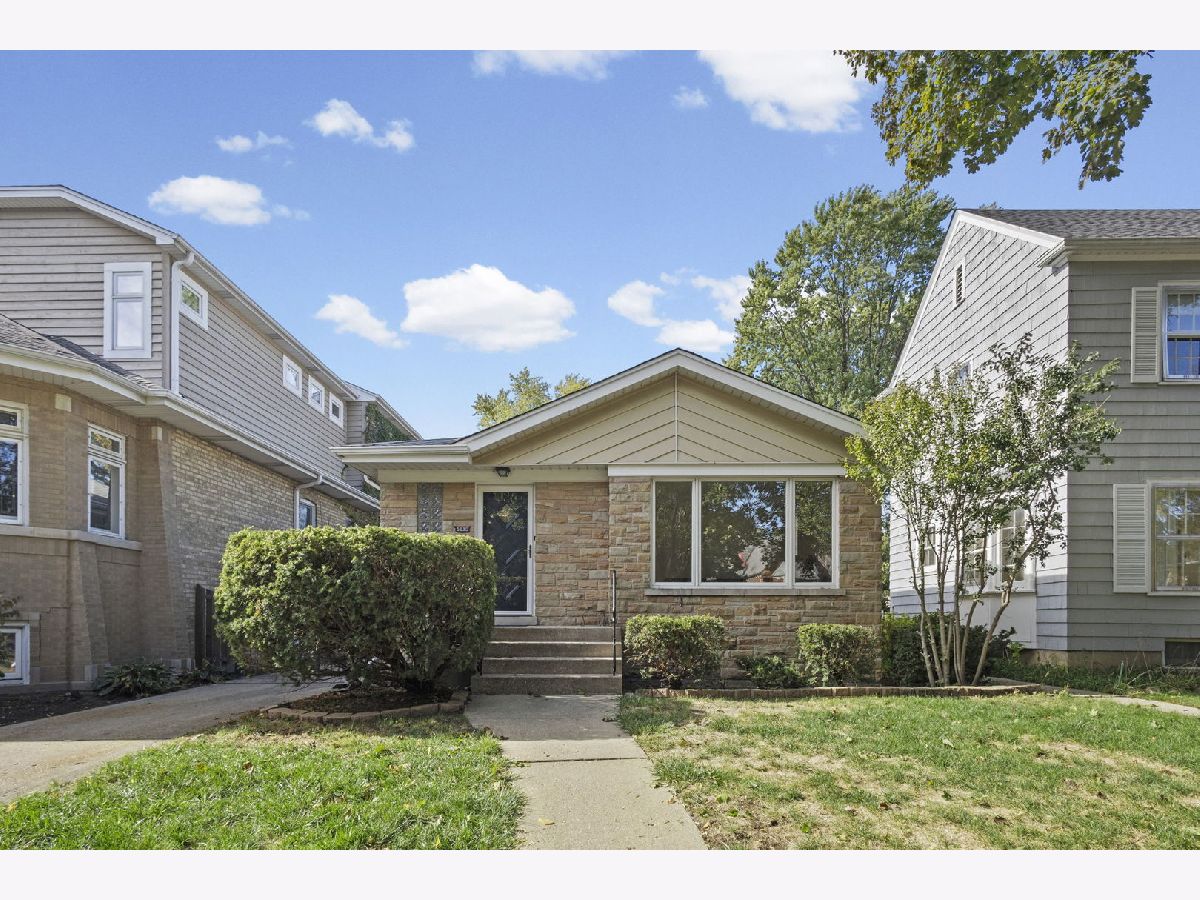 For Sale Chicago Illinois, 5830 Kenton Avenue
