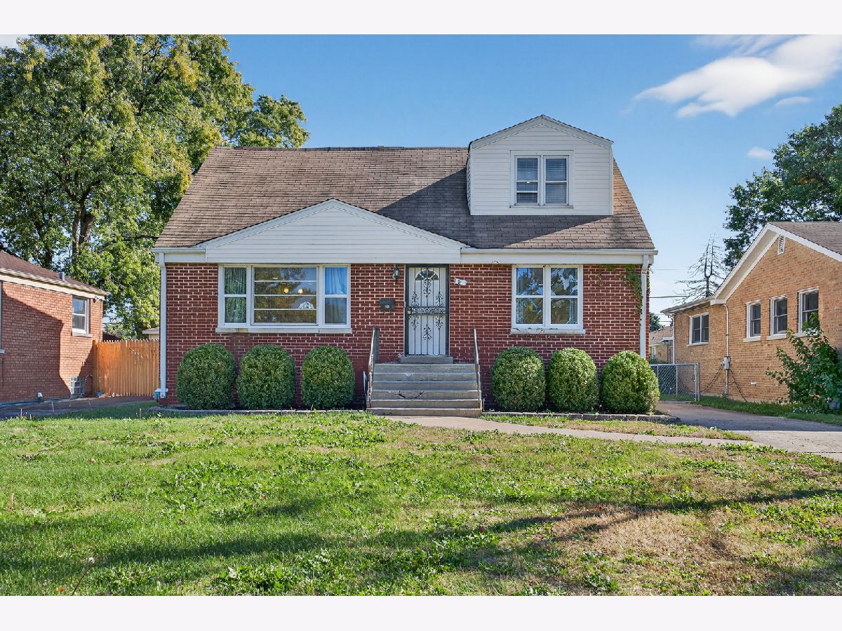  For Sale Hillside Illinois, 313 Iroquois Road