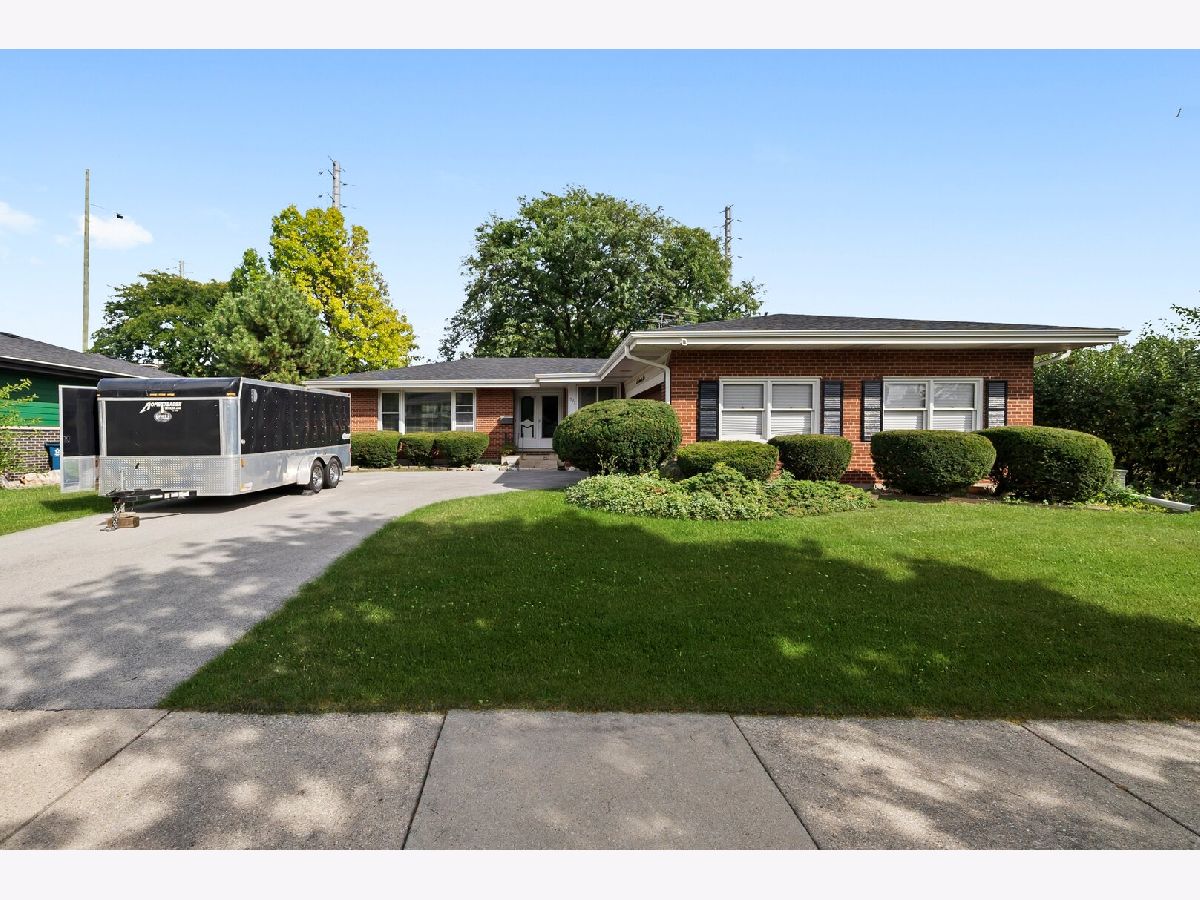 For Sale Elmhurst Illinois, 675 Edgewood Avenue