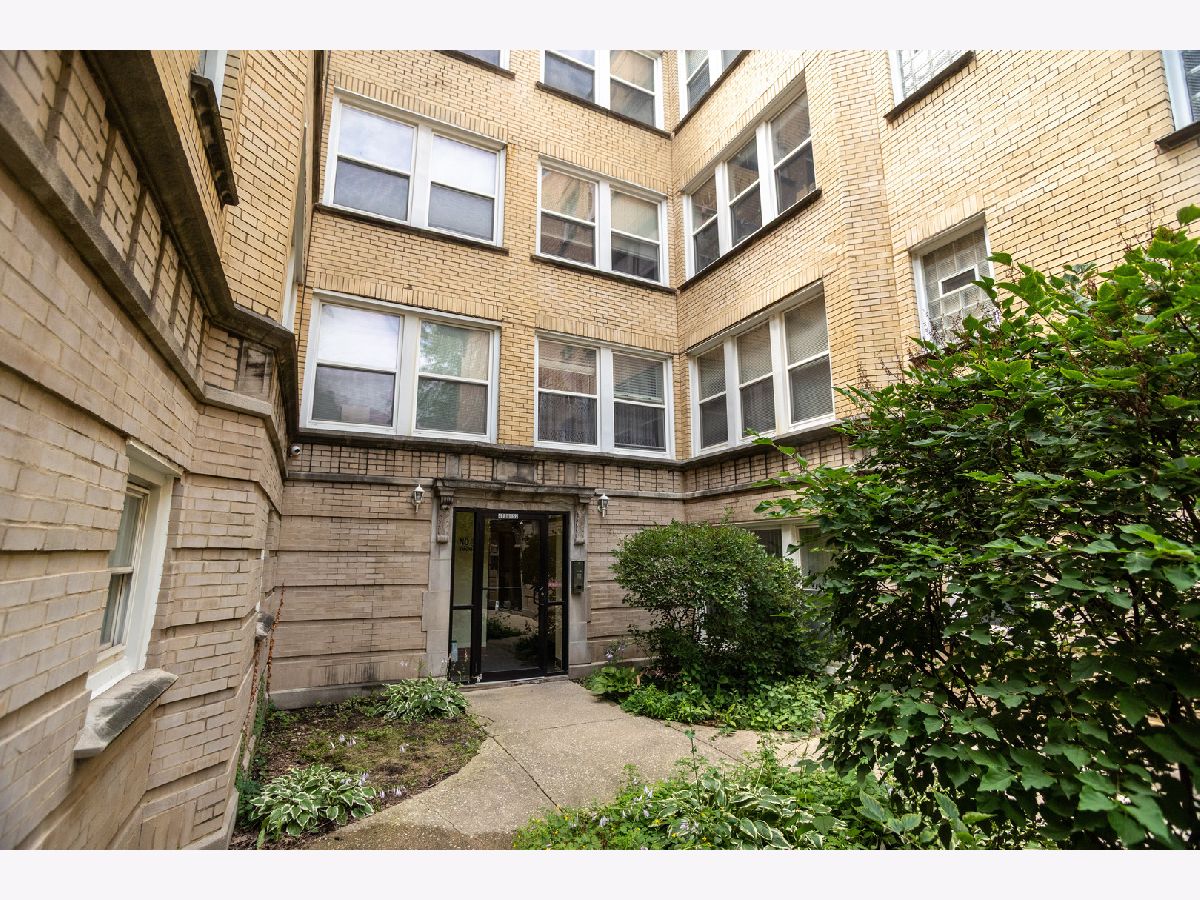 For Rent Chicago Illinois, 4750 Albany