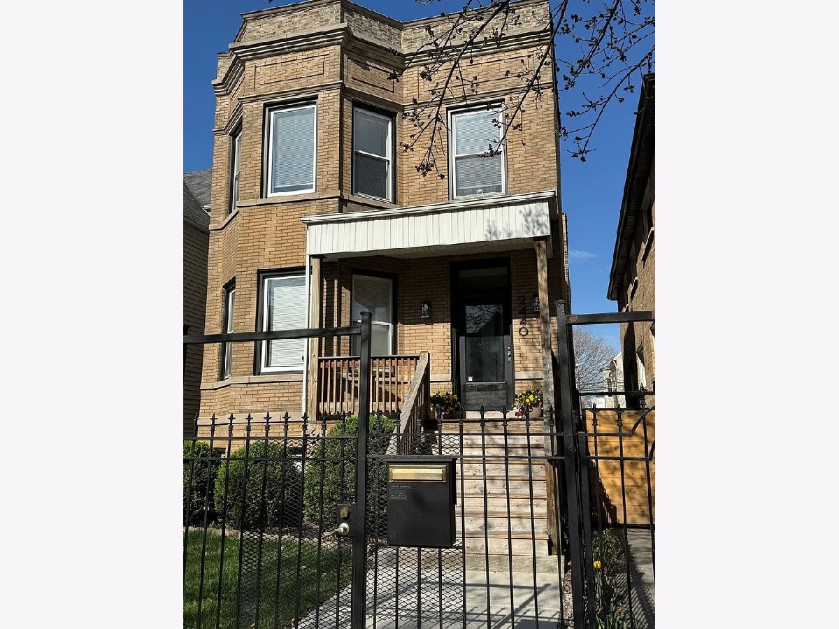  For Rent Chicago Illinois, 2440 Saint Louis