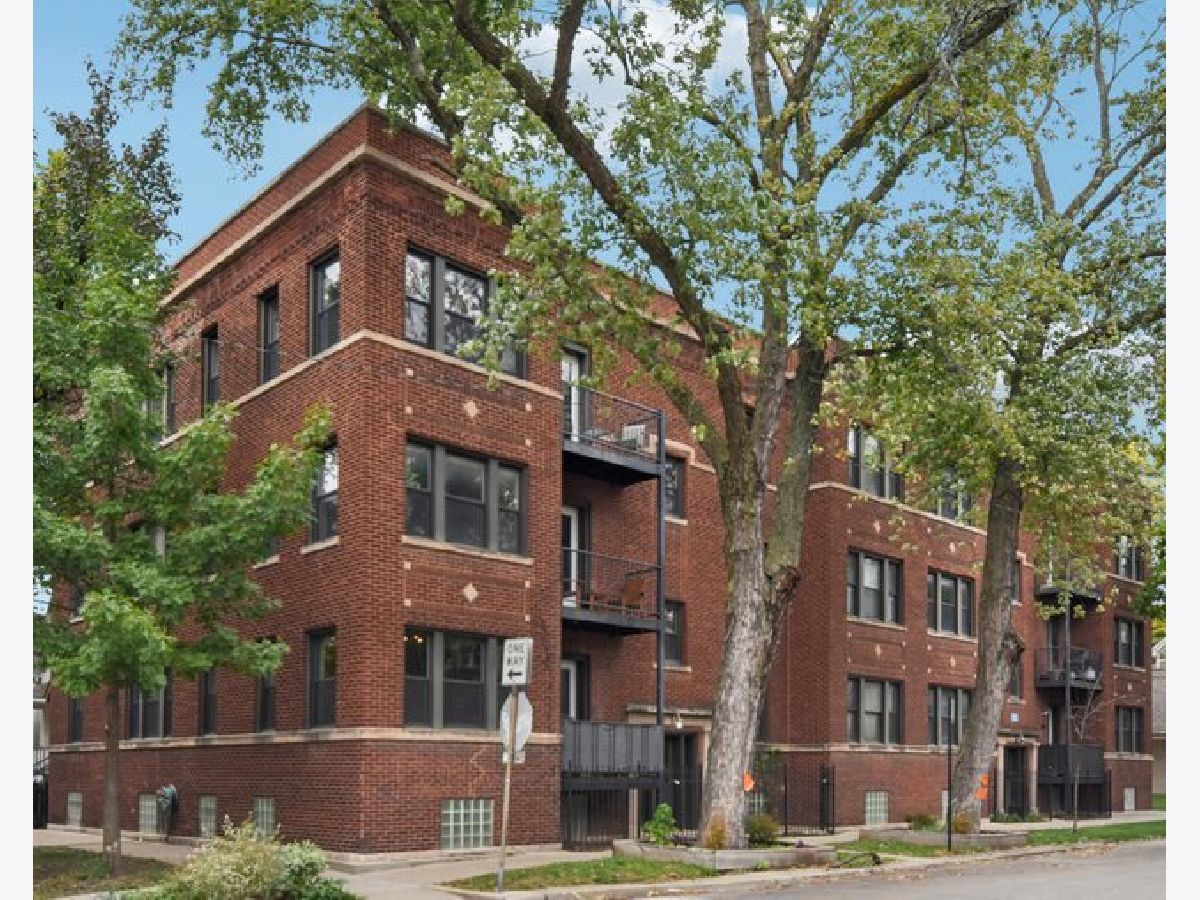  For Sale Chicago Illinois, 1714 Grace Street