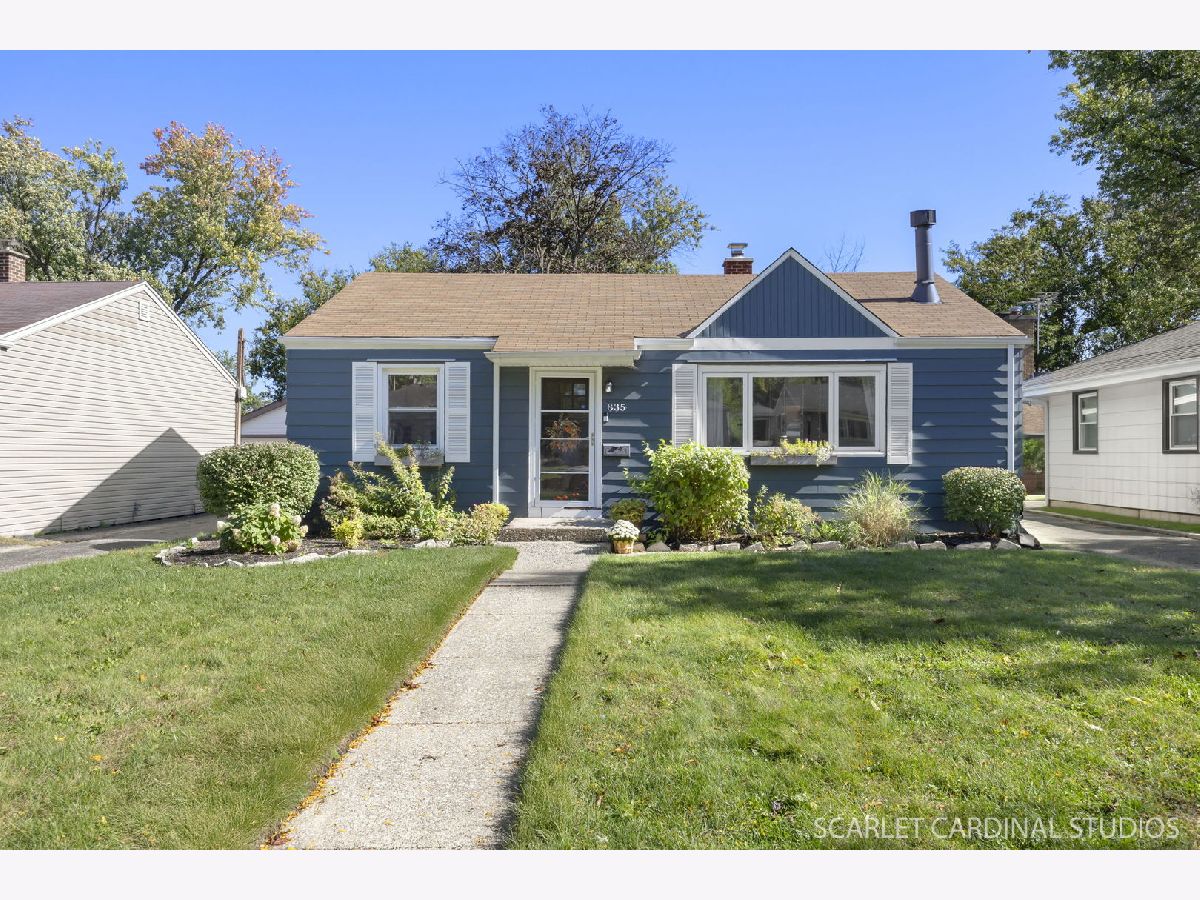 For Sale Villa Park Illinois, 835 Wisconsin Avenue