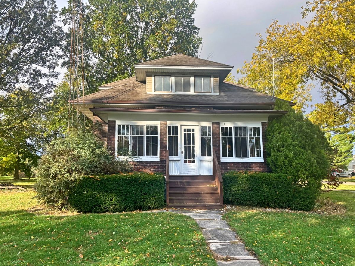  Sold Gardner Illinois, 115 Railroad