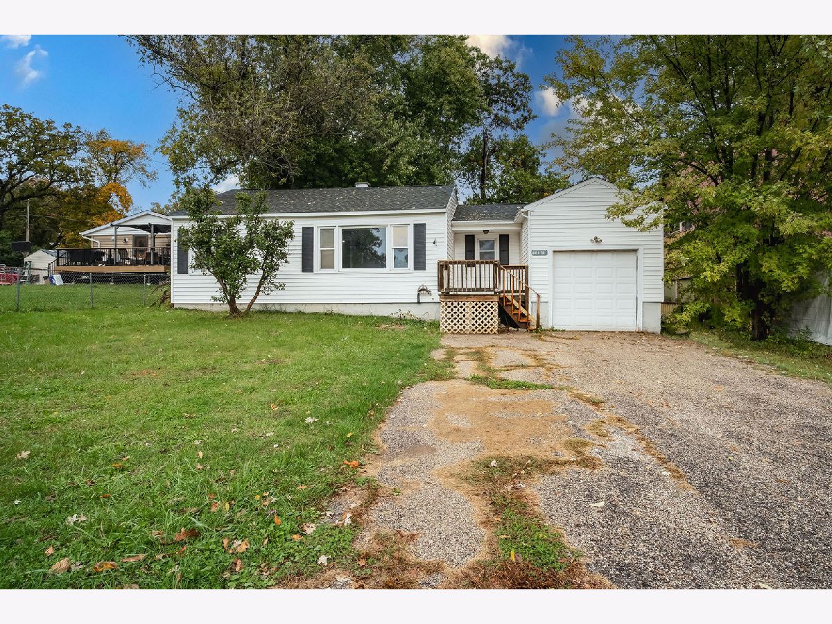  For Sale Wonder Lake Illinois, 8920 Memory Trail