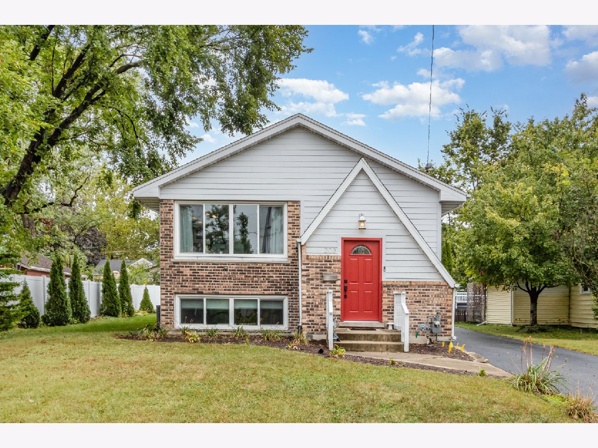  For Sale New Lenox Illinois, 203 Fir Street