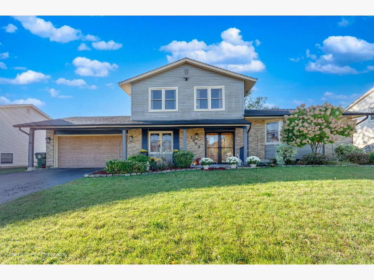  For Sale Elk Grove Village Illinois, 1453 Armstrong Lane
