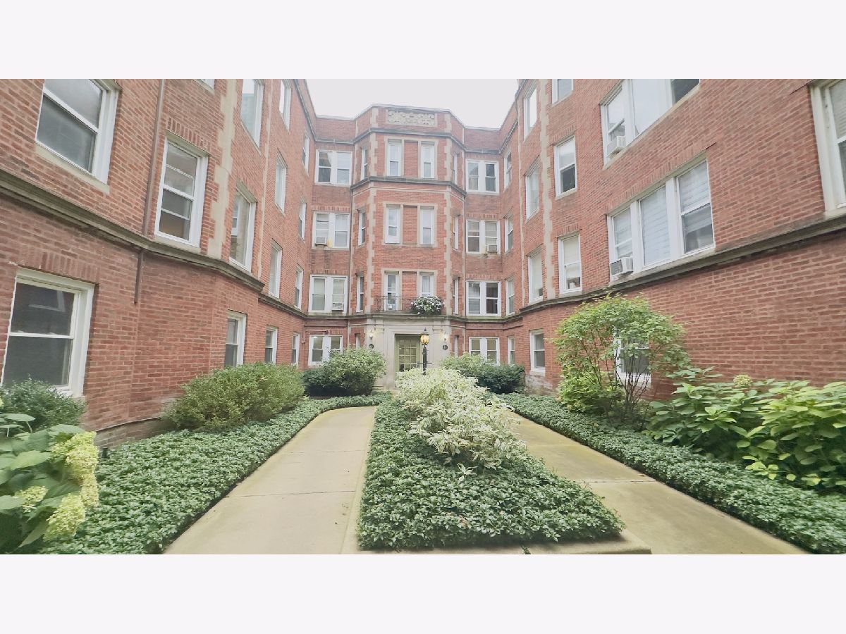 For Sale Chicago Illinois, 1411 Farwell Avenue