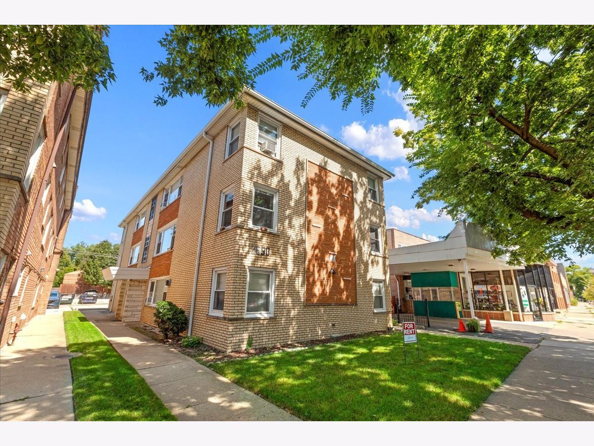 For Rent Chicago Illinois, 2650 Touhy