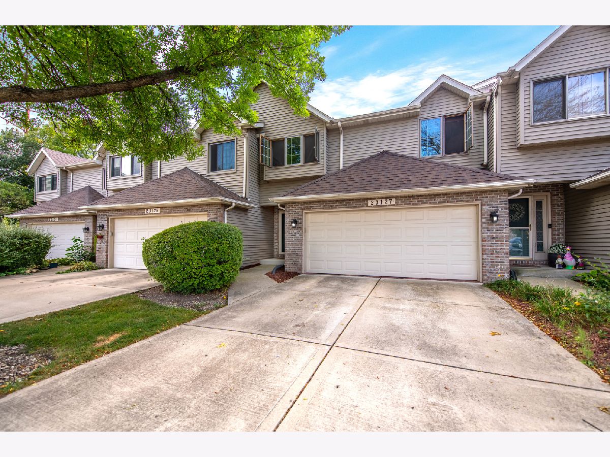 For Sale Plainfield Illinois, 23127 Judith Court