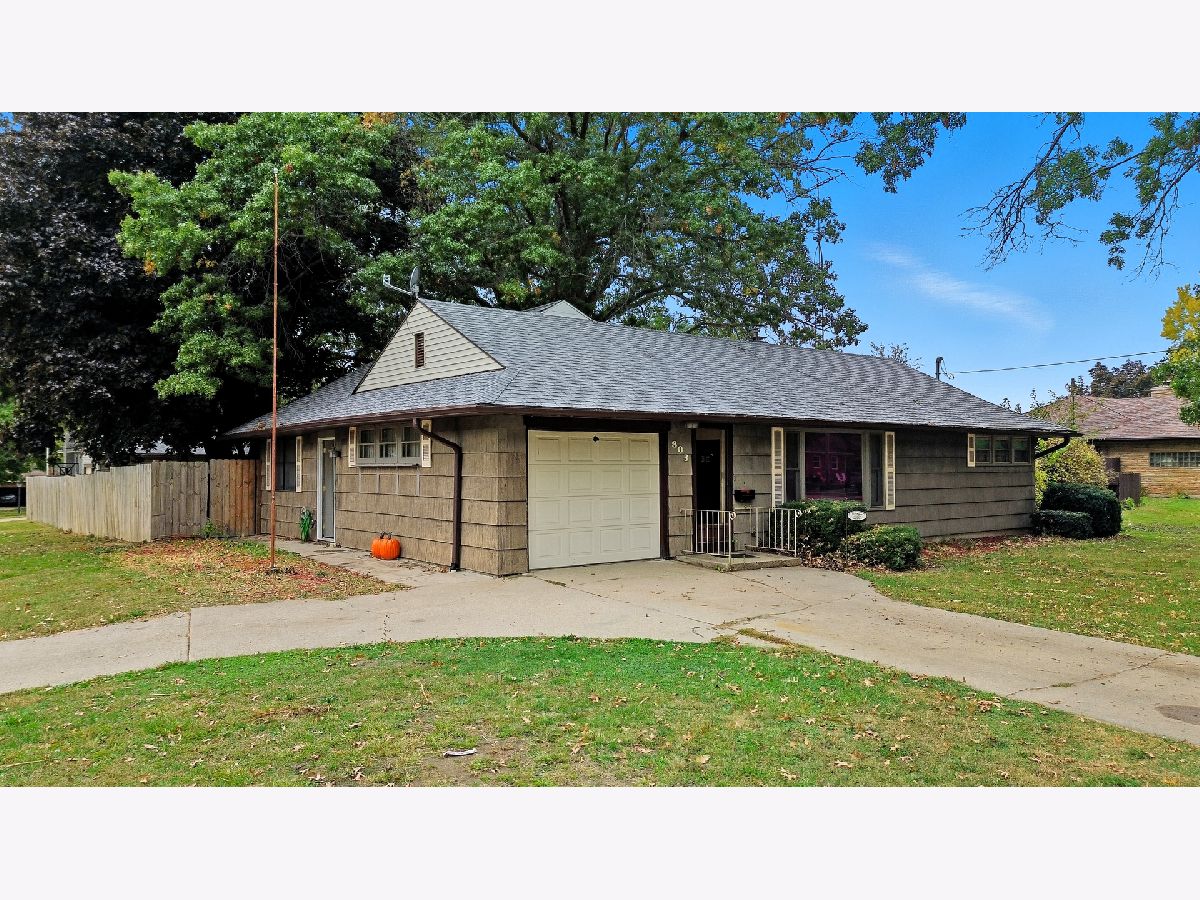  For Sale Dixon Illinois, 803 4th Avenue