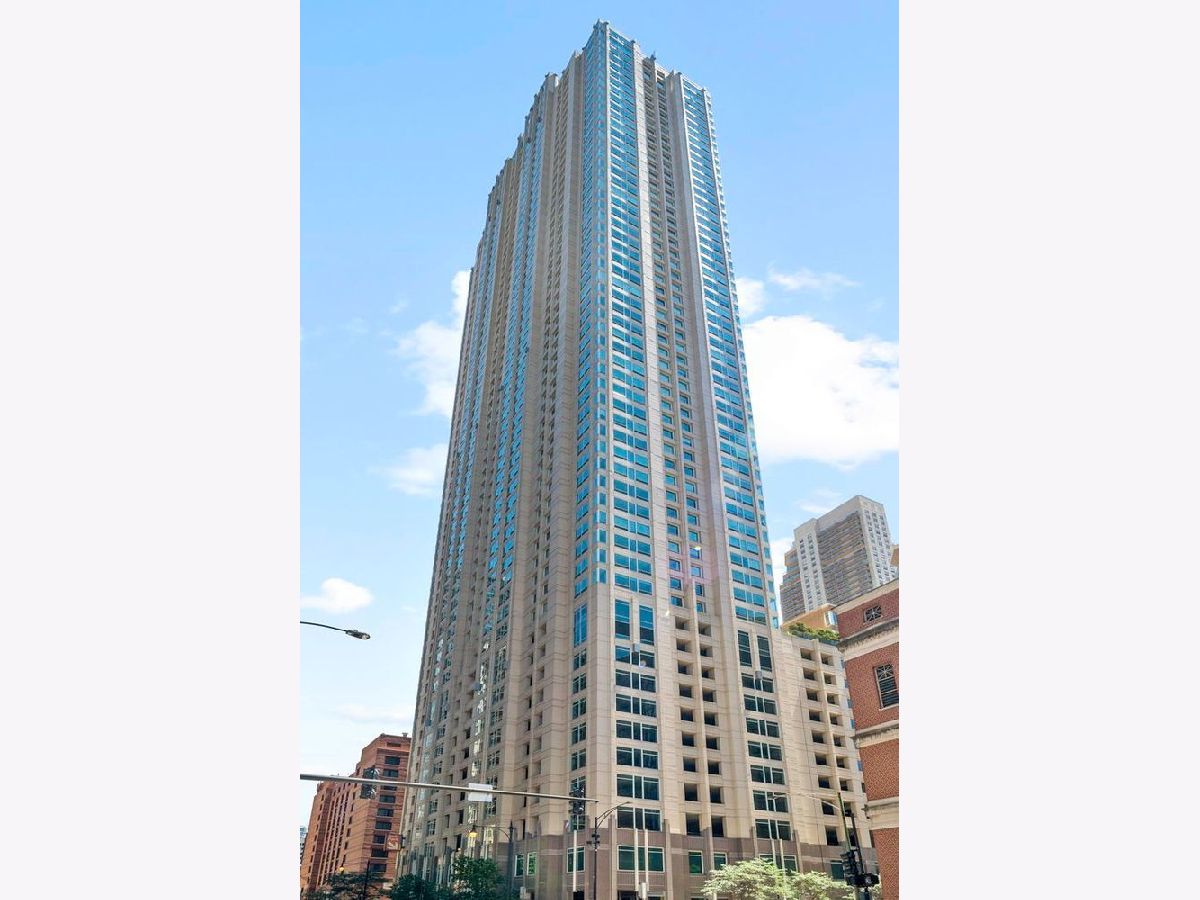 For Rent Chicago Illinois, 33 Ontario