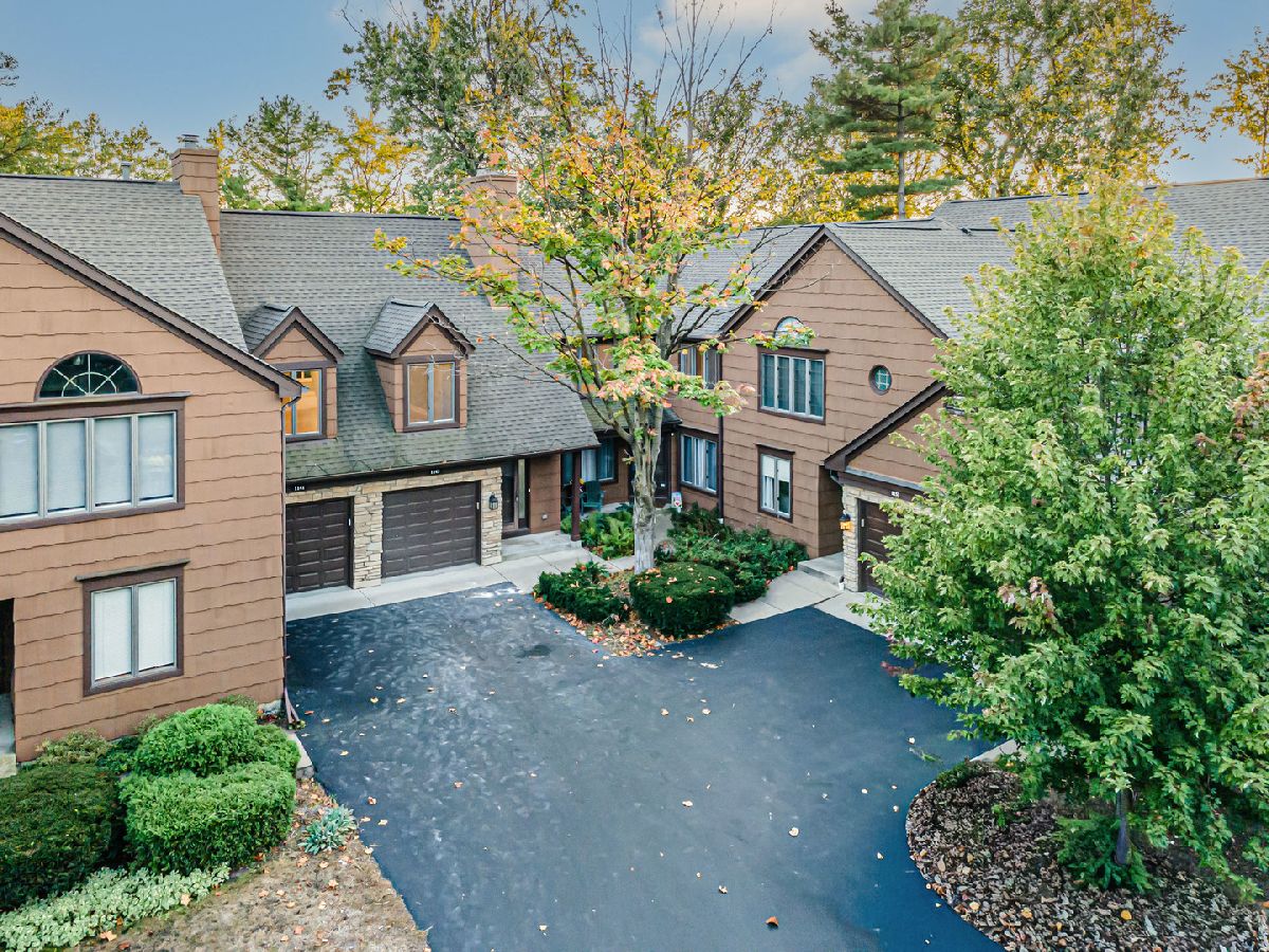 For Sale Darien Illinois, 1145 Lacebark Court