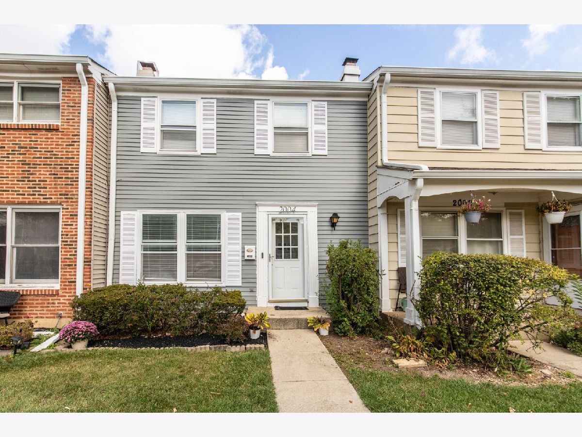  For Sale Schaumburg Illinois, 2004 Farnham Court