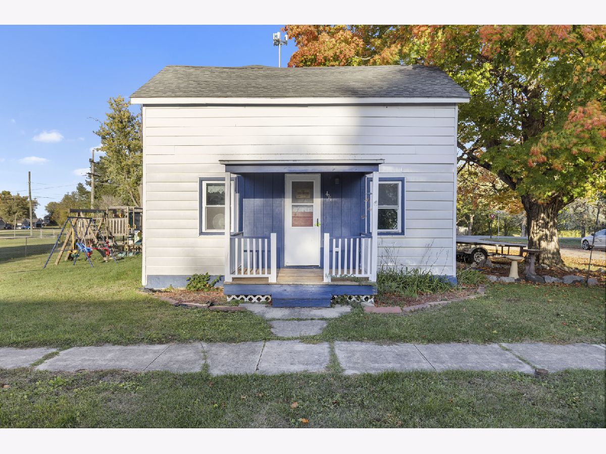  Sold Forreston Illinois, 411 Walnut