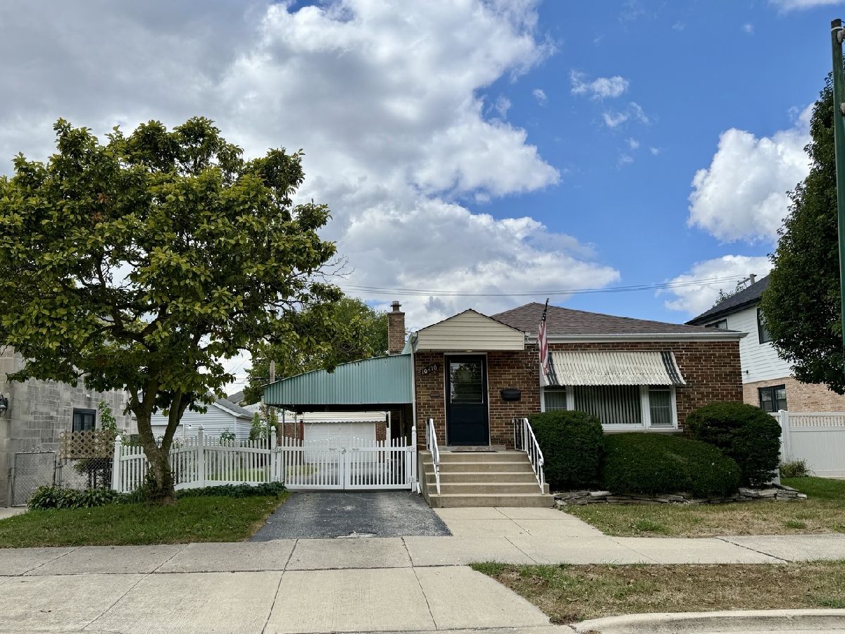 For Sale Chicago Illinois, 10416 Sacramento Avenue