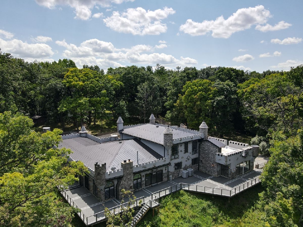  For Sale Barrington Hills Illinois, 3 Saville Row Street