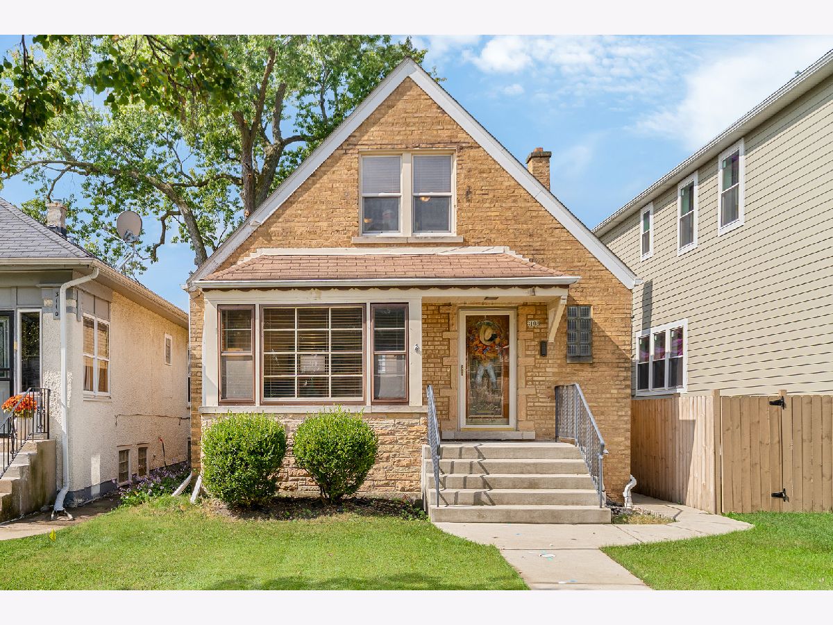  For Sale Brookfield Illinois, 3108 Oak Avenue