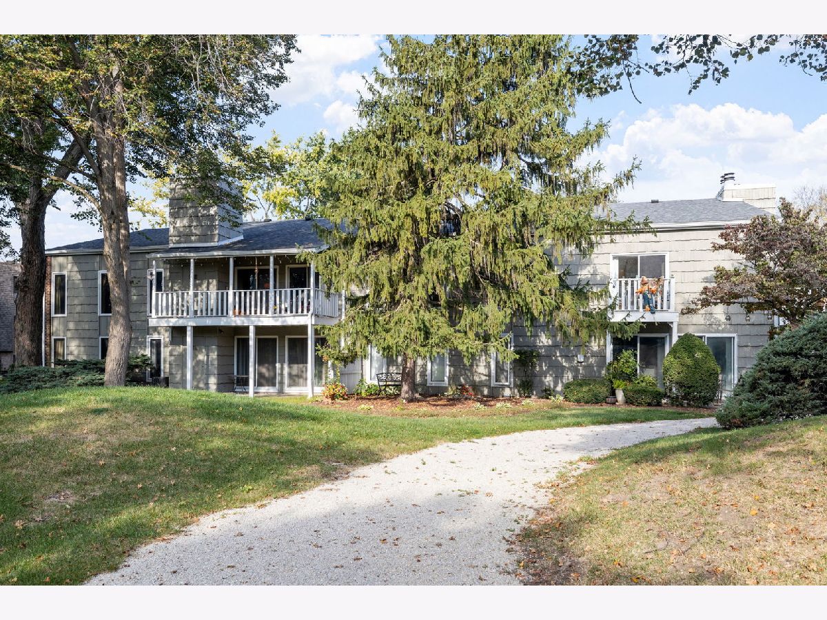  For Sale Wheaton Illinois, 1420 Stonebridge Trail