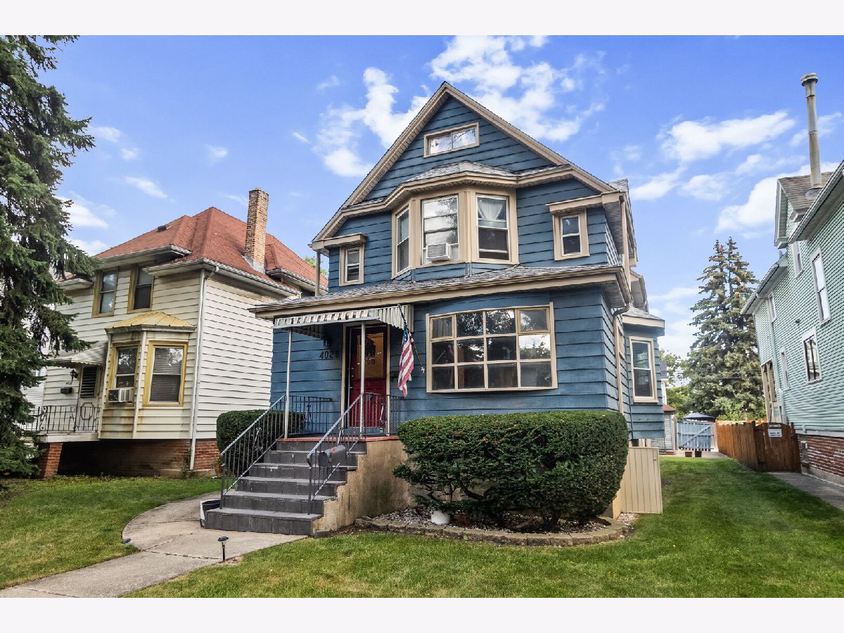 For Sale Chicago Illinois, 4028 Waveland Avenue