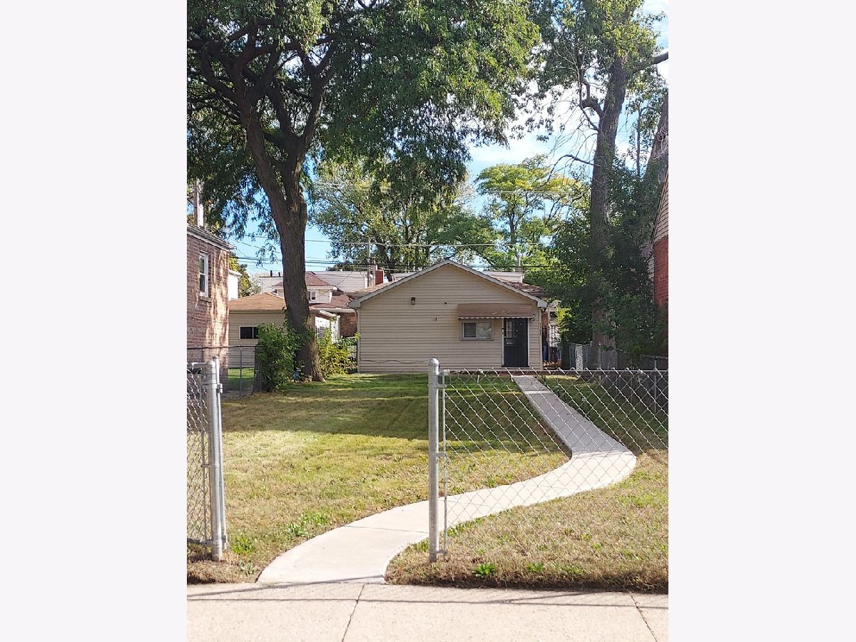 For Sale Chicago Illinois, 8153 Calumet Avenue