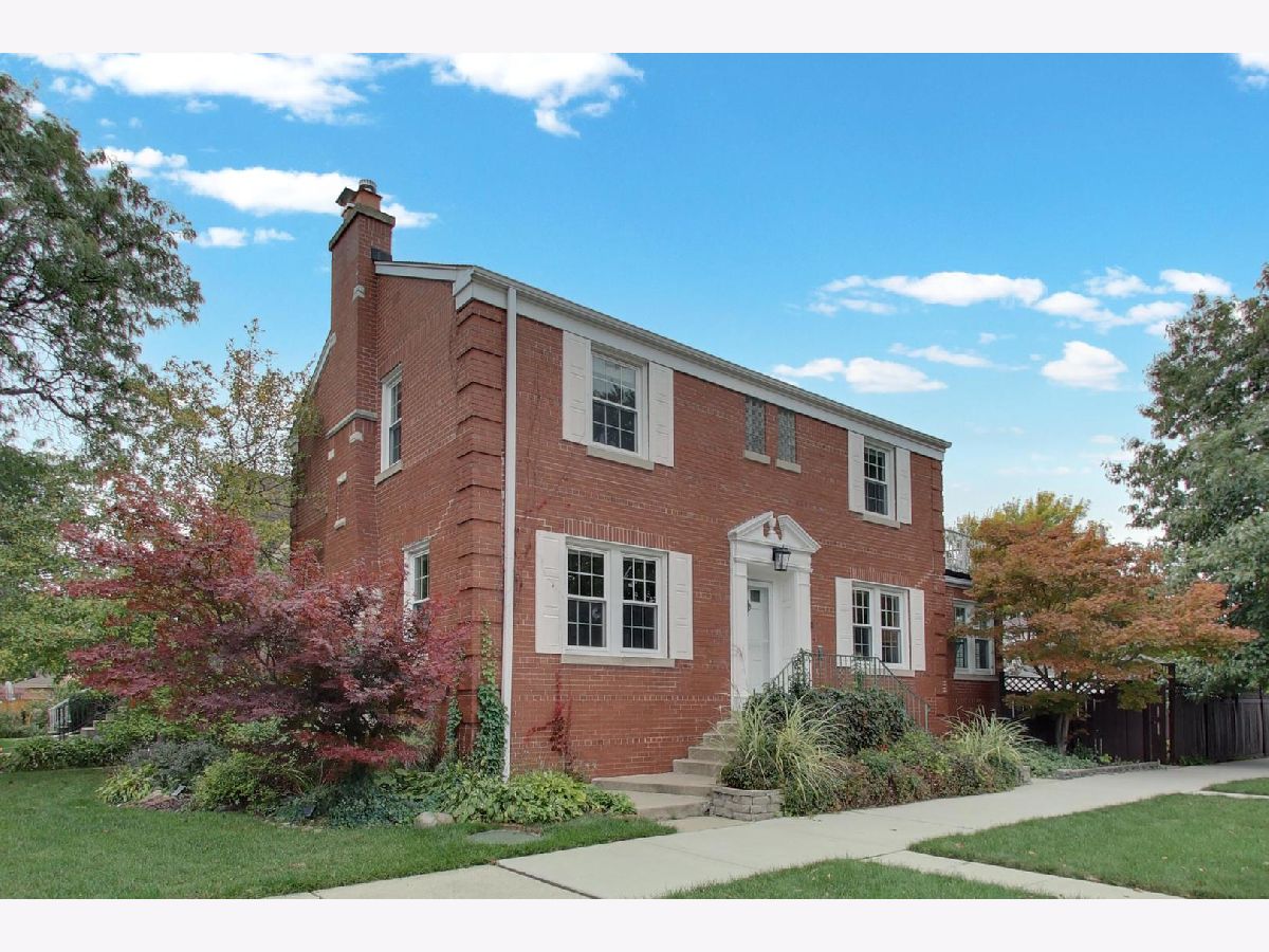  For Sale Chicago Illinois, 6132 Naper Avenue