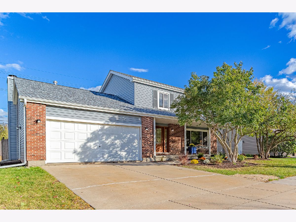  For Sale Elk Grove Village Illinois, 725 Bismark Court
