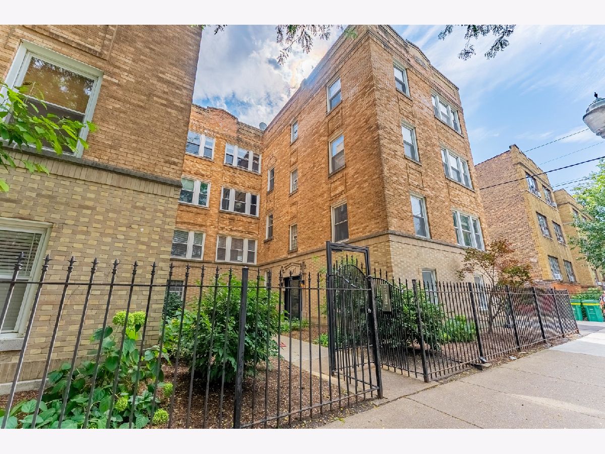  For Sale Chicago Illinois, 3707 Altgeld Street