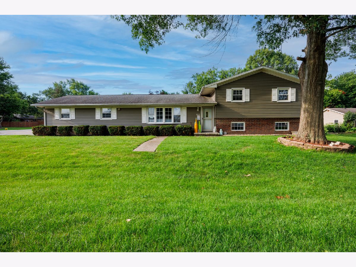  For Sale Heyworth Illinois, 408 Randolph Street