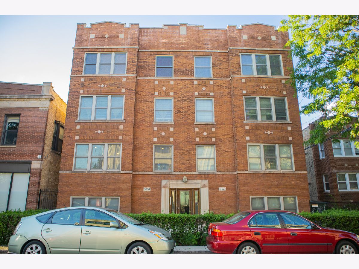  For Sale Chicago Illinois, 5062 Agatite Avenue