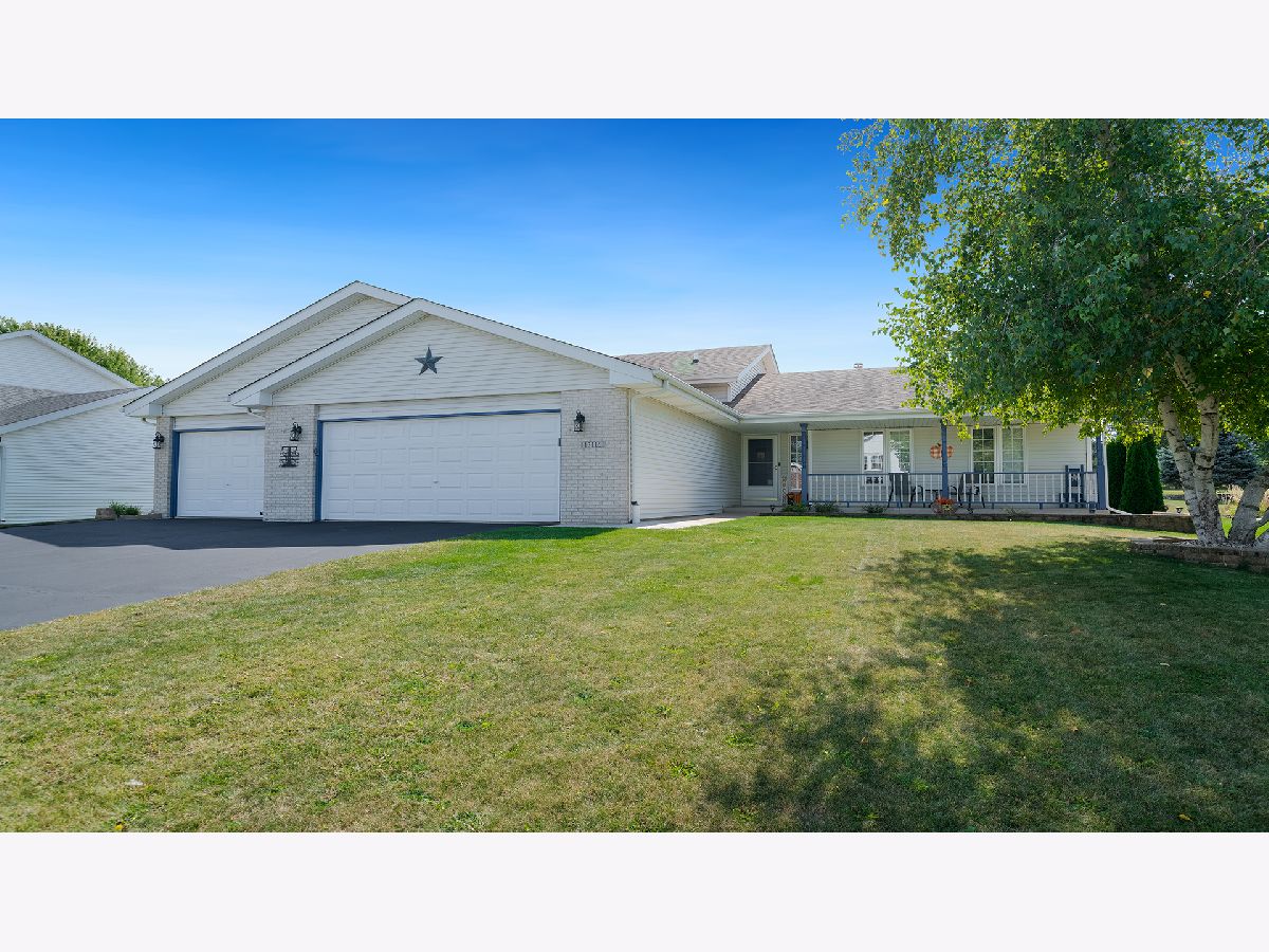  For Sale Winnebago Illinois, 13116 Springhill Drive