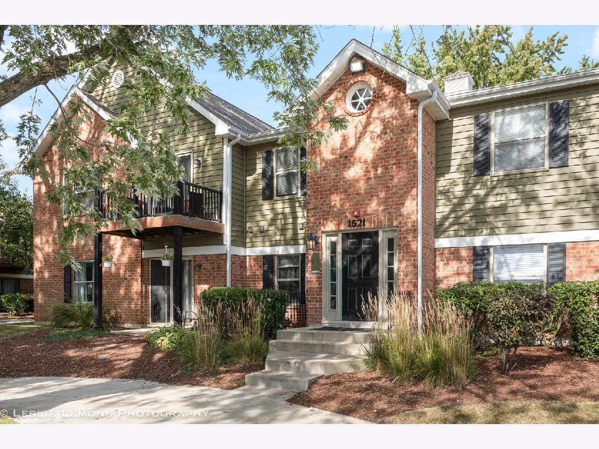  Sold Naperville Illinois, 1521 Raymond