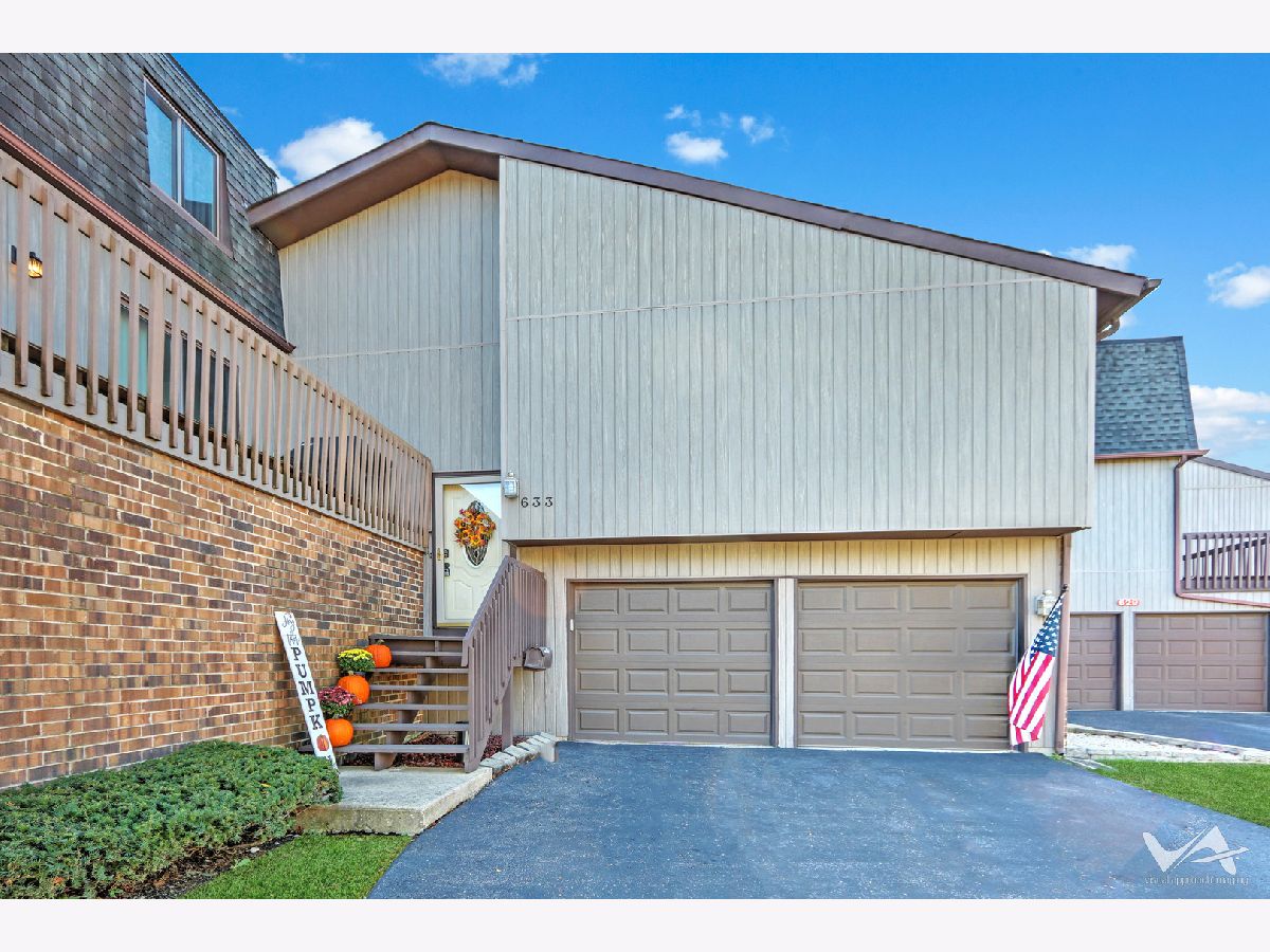For Sale Roselle Illinois, 633 High Ridge Road