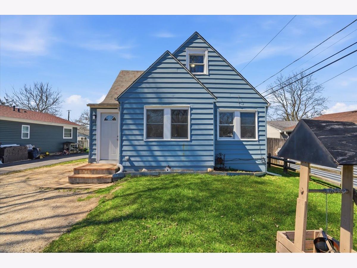  For Sale Round Lake Park Illinois