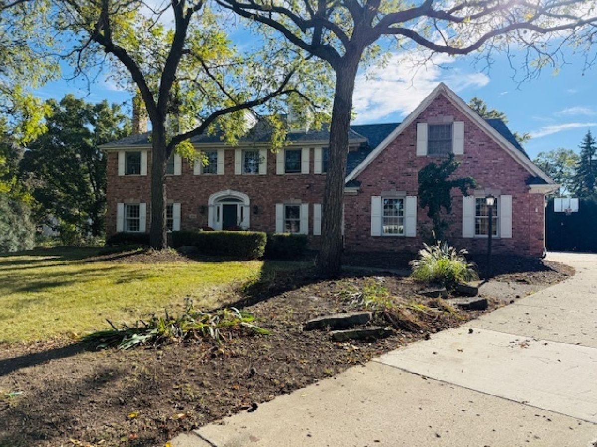 For Rent Oak Brook Illinois, 210 Saint Michael