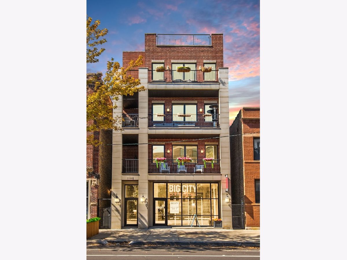  For Sale Chicago Illinois, 3708 Southport Avenue