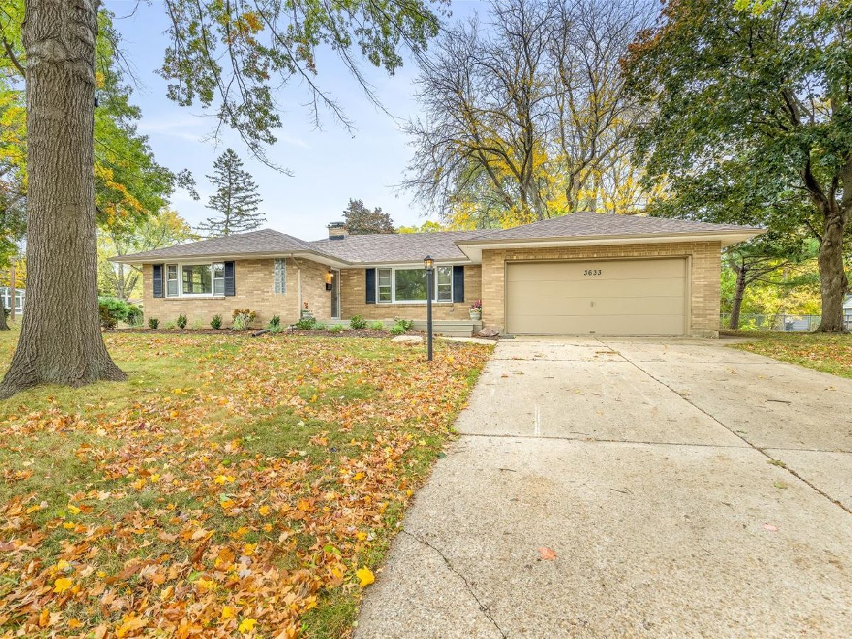  For Sale Rockford Illinois, 3633 Court Street